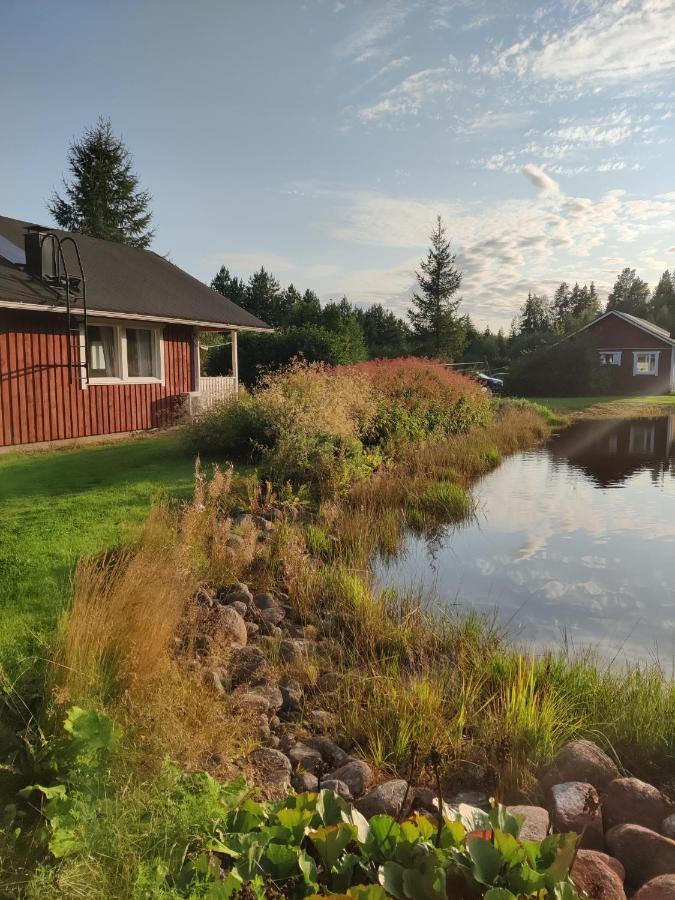 Hannunluhdan Lomamoekit Karijoki Exteriér fotografie