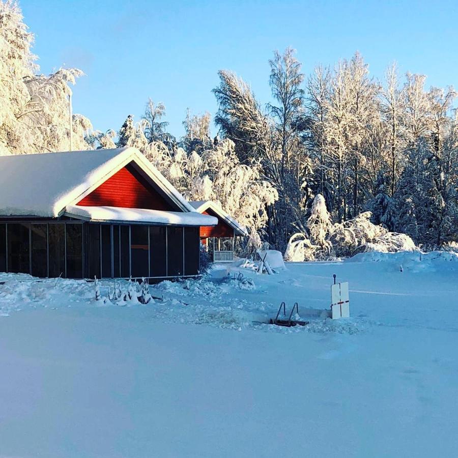 Hannunluhdan Lomamoekit Karijoki Exteriér fotografie