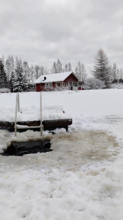 Hannunluhdan Lomamoekit Karijoki Exteriér fotografie