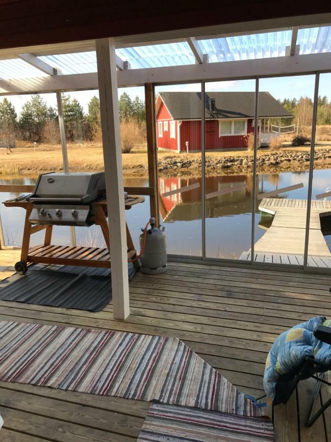 Hannunluhdan Lomamoekit Karijoki Exteriér fotografie