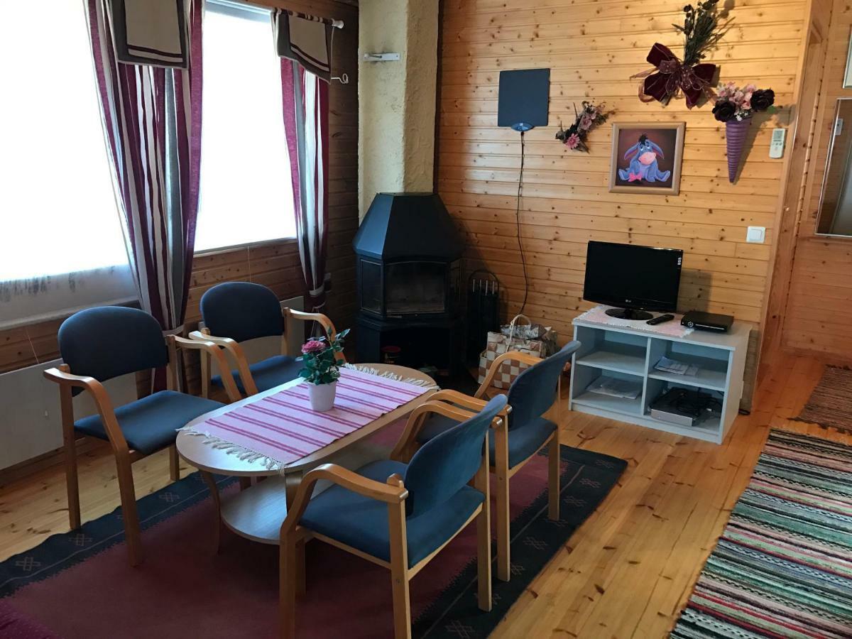Hannunluhdan Lomamoekit Karijoki Exteriér fotografie